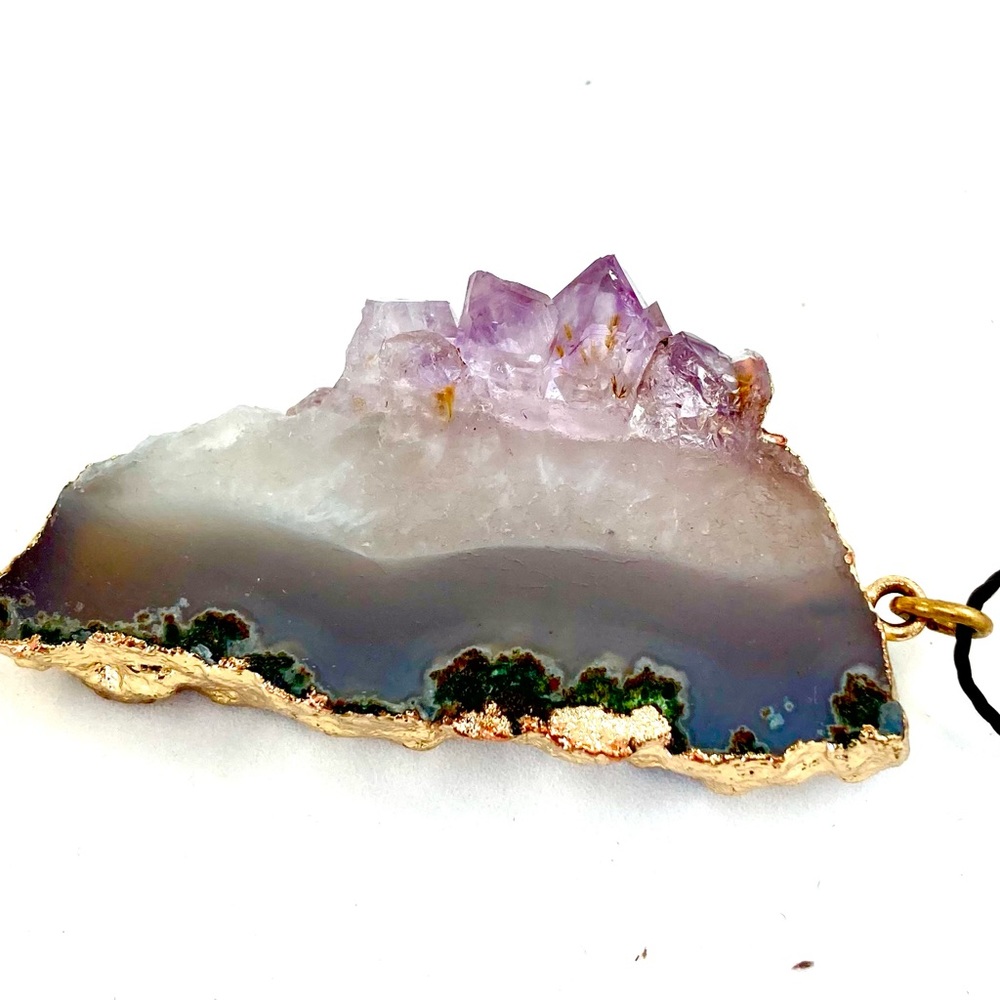 Crystal - Beautiful pendant amethyst crystal